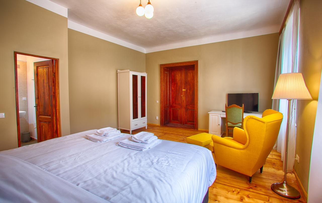 Goldsmith Bed & Breakfast Сибиу Екстериор снимка