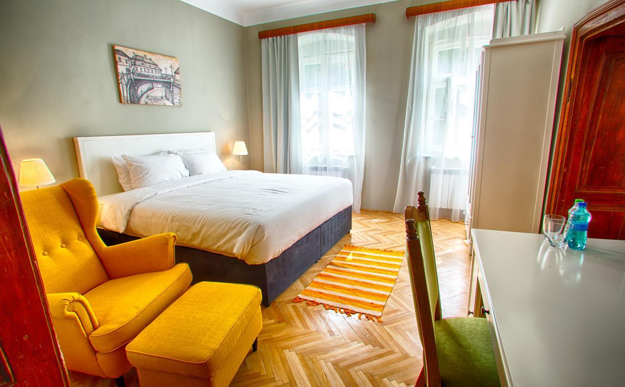 Goldsmith Bed & Breakfast Сибиу Екстериор снимка