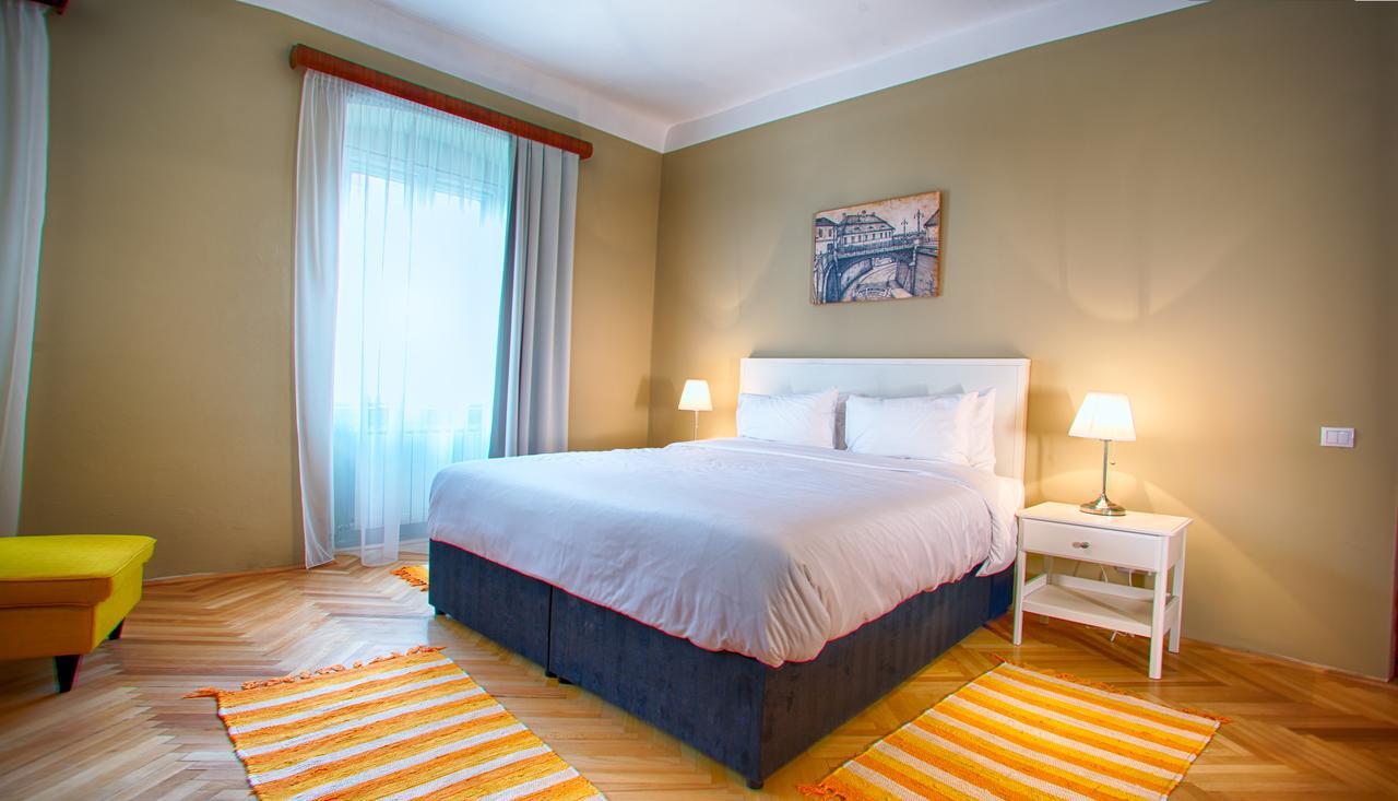 Goldsmith Bed & Breakfast Сибиу Екстериор снимка