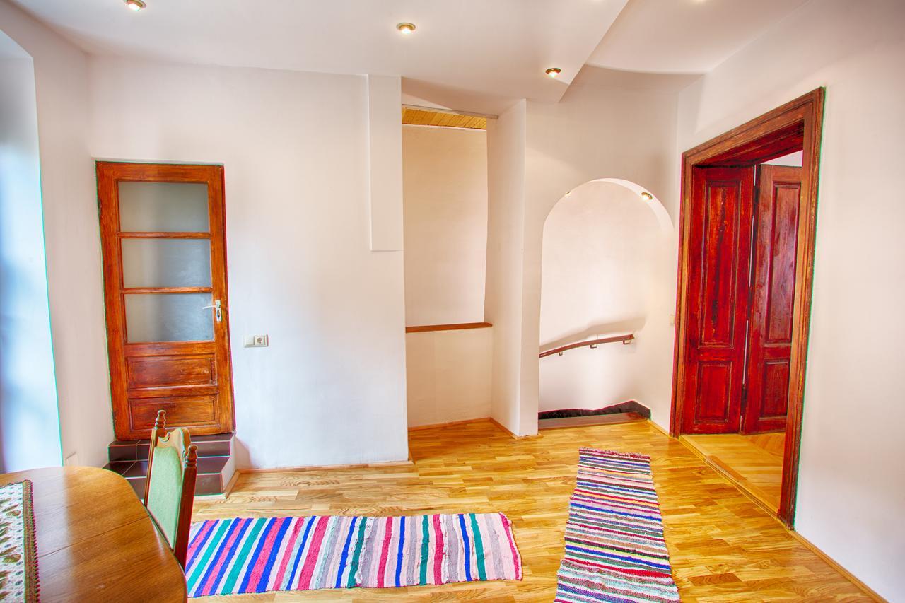 Goldsmith Bed & Breakfast Сибиу Екстериор снимка