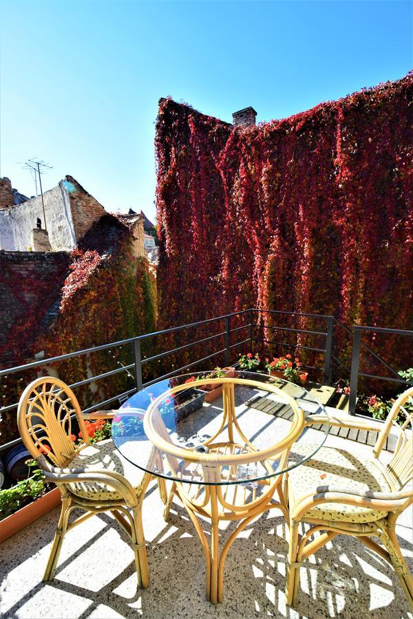 Goldsmith Bed & Breakfast Сибиу Екстериор снимка